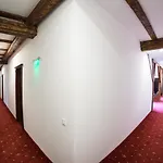 Hotel Drachenhaus 3*
