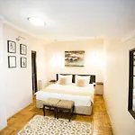 Drachenhaus 3*
