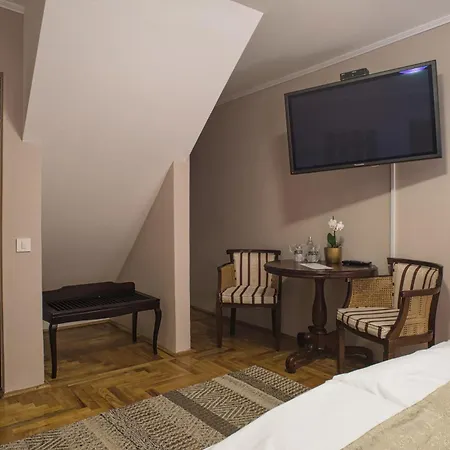 فندق Drachenhaus براشوف
