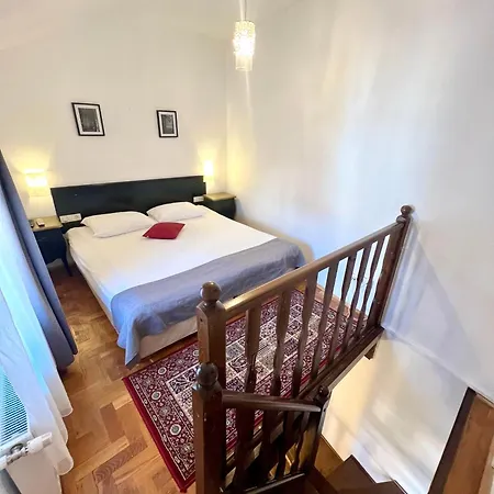 Drachenhaus 3* Brašov