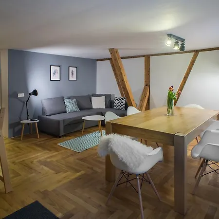 Drachenhaus Otel 3*