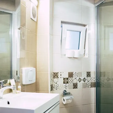 Drachenhaus Otel 3*